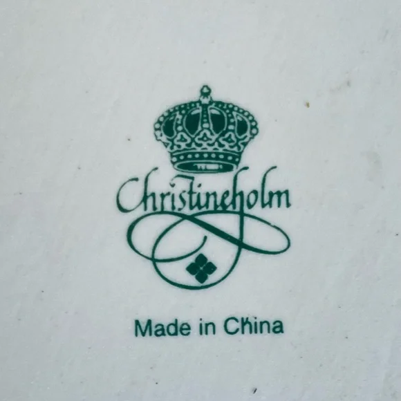 Christineholm 9.5” Ceramic Tart/Quiche pan - Picture 2 of 2